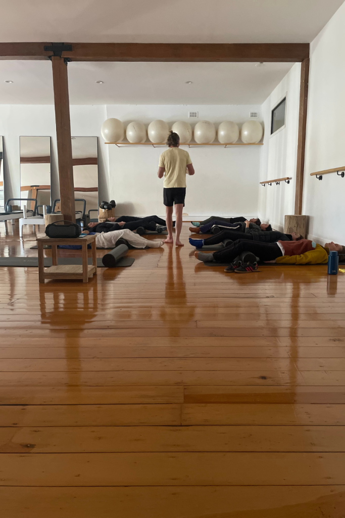 group-meditation-class-newcastle-nsw